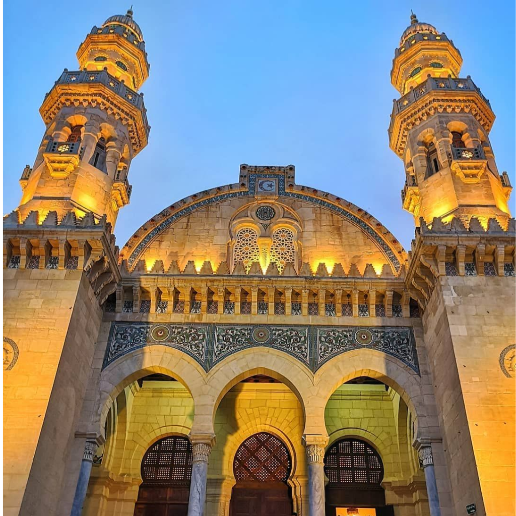 NGÀY 2: ALGERS (ăn trưa/ tối)