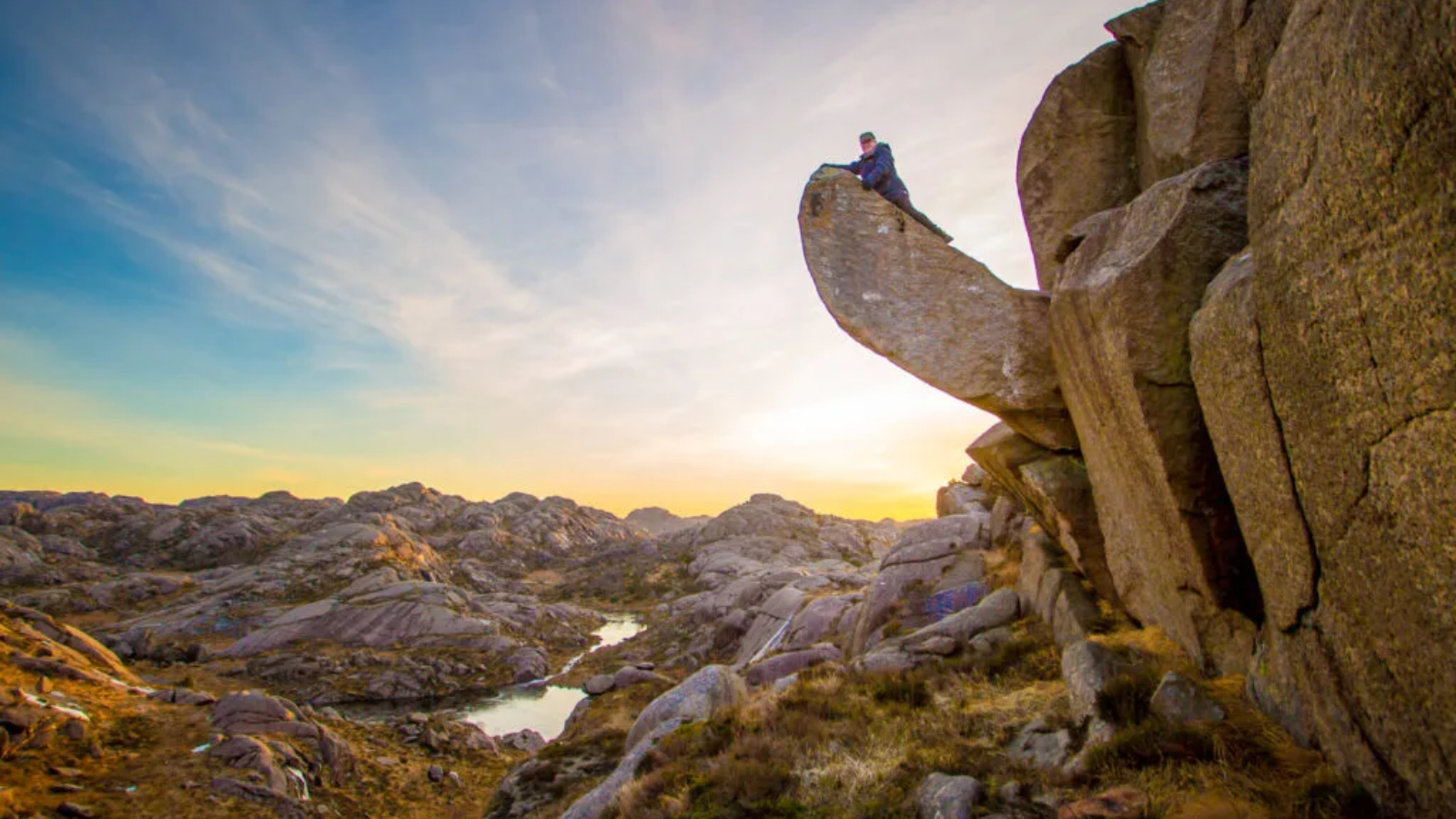 NGÀY 3:  KHÁM PHÁ THIÊN NHIÊN STAVANGER (Ăn sáng, trưa, tối)