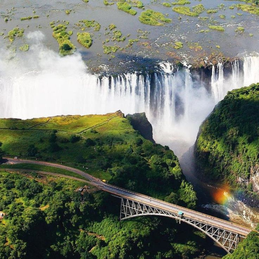 NGÀY 3: VICTORIA FALLS – CẢM NHẬN THIÊN NHIÊN QUA TỪNG GIÁC QUAN
