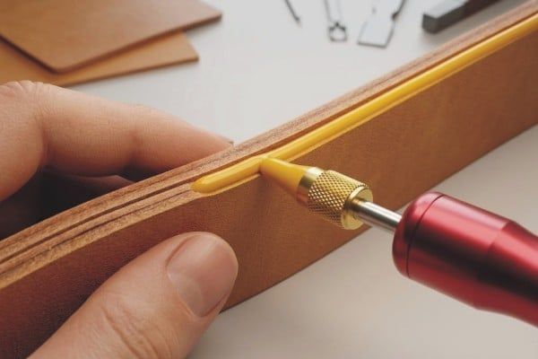 The Ultimate Guide About Leather Bag Oil Edge