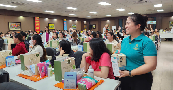 Hội Thảo Tiền Sản BV Thanh Nhàn: Học Chăm Bé, Nhận Quà Xịn