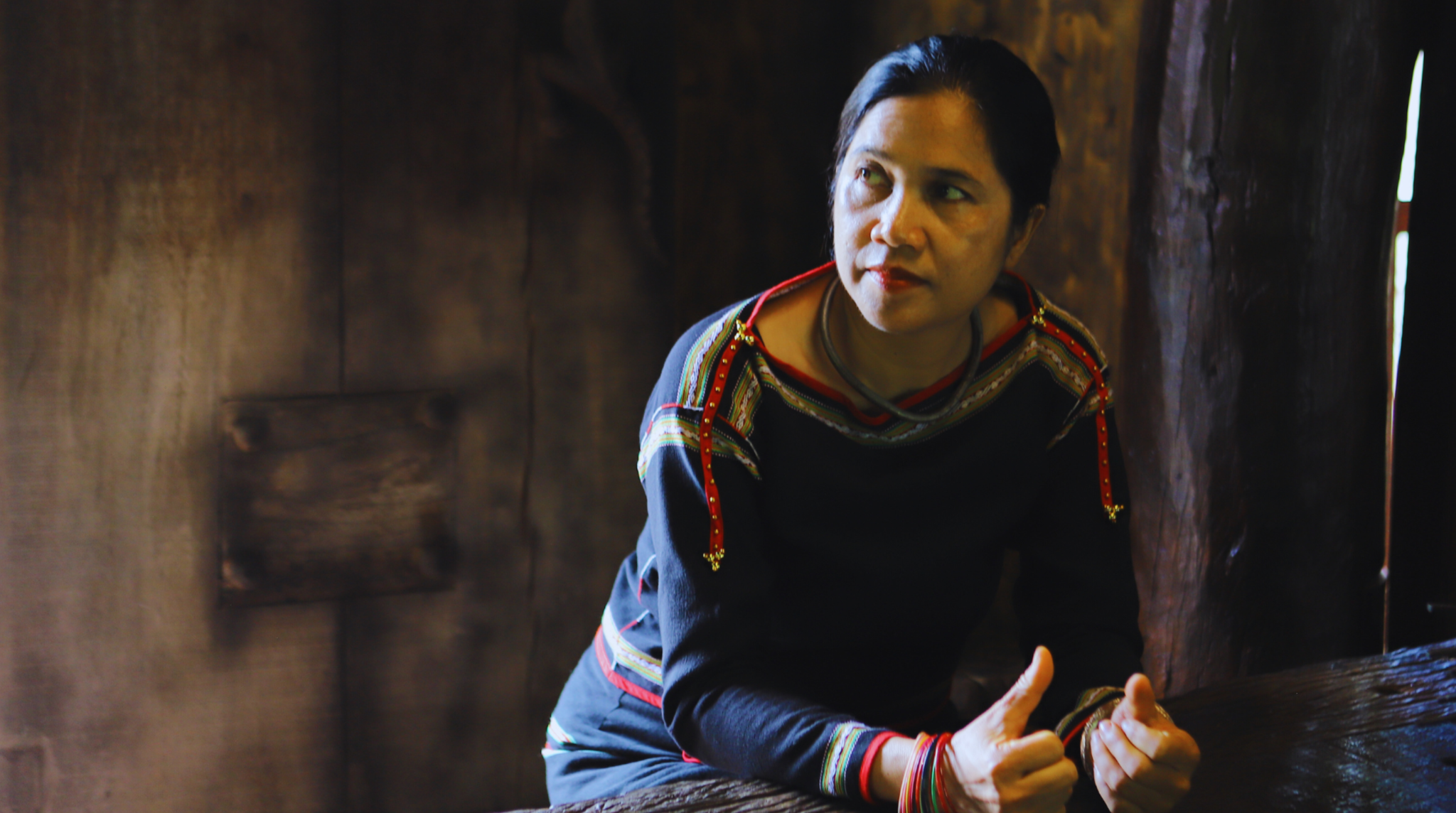 Người phụ nữ Êđê nặng lòng với văn hóa Tây Nguyên