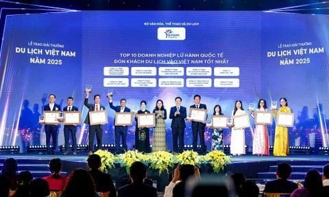 F5 Vietnam Travel Co., Ltd. is Honored to Receive the “Top 10 Vietnam Inbound Tour Operators 2025”