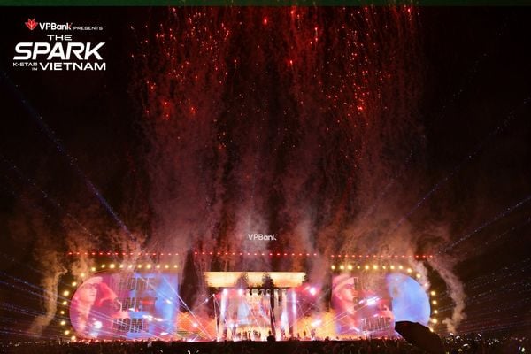 VPBANK K-STAR SPARK 2025: G-DRAGON