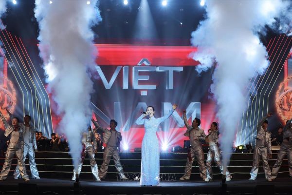 LỄ TRAO GIẢI CỐNG HIẾN 2026: BÙNG NỔ KHÔNG GIAN ÂM THANH ÁNH SÁNG MÃN NHÃN