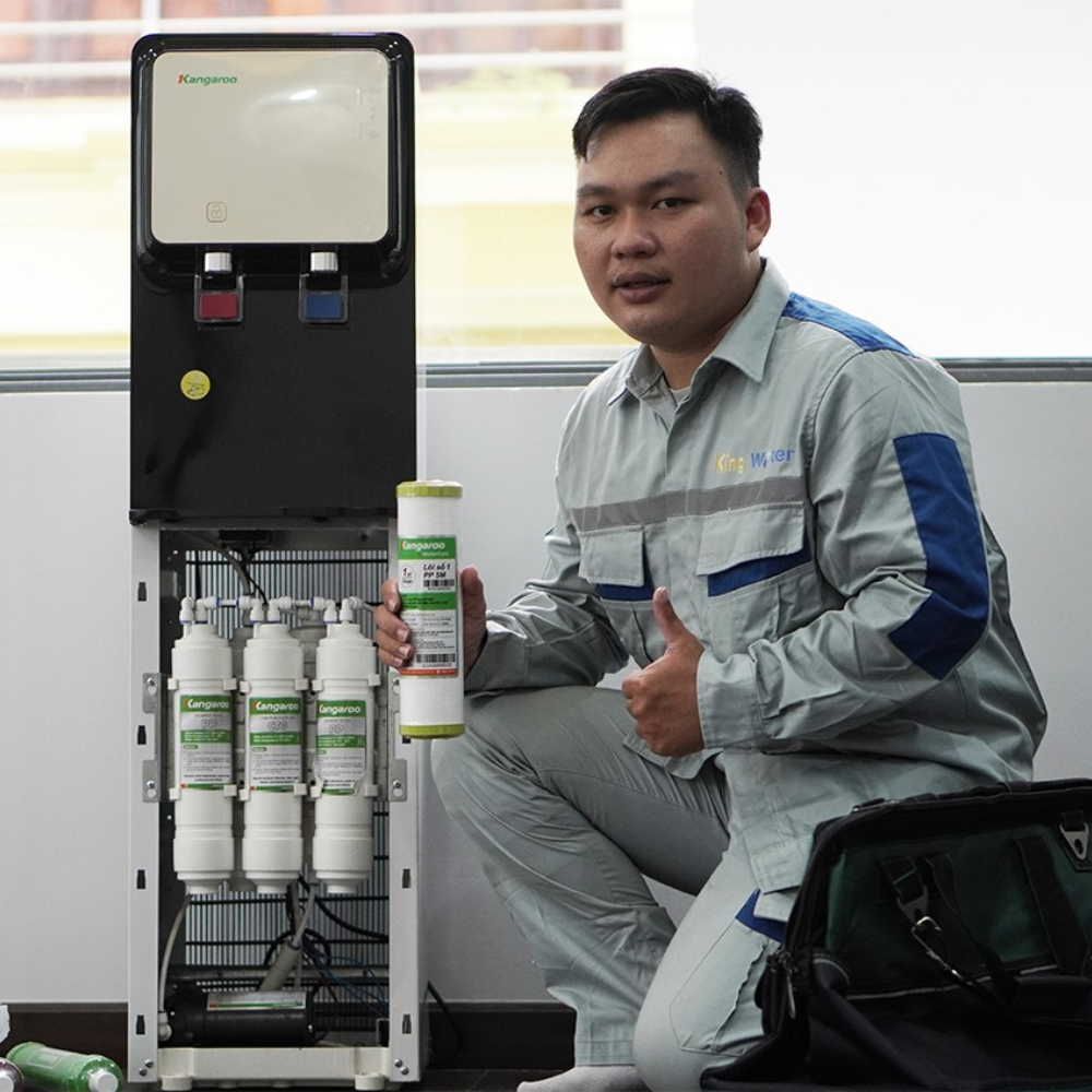 Dịch Vụ Thay Lõi Máy Lọc Nước Uy Tín, Chính Hãng Tại Nhà