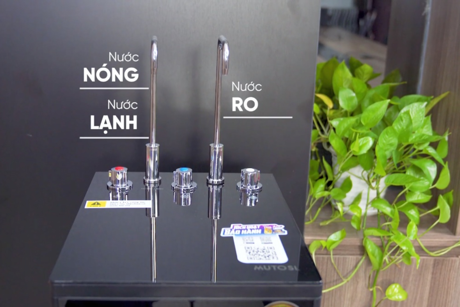 Mutosi MP-S1021 được trang bị 2 vòi nước Inox 304 chống gỉ bền bỉ