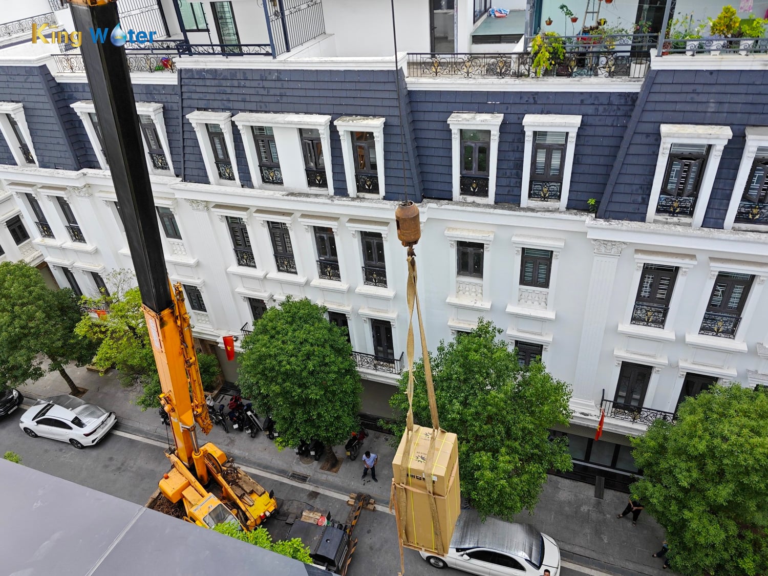 Vận chuyển lắp đặt Solahart SUPER-SHIELD 180L