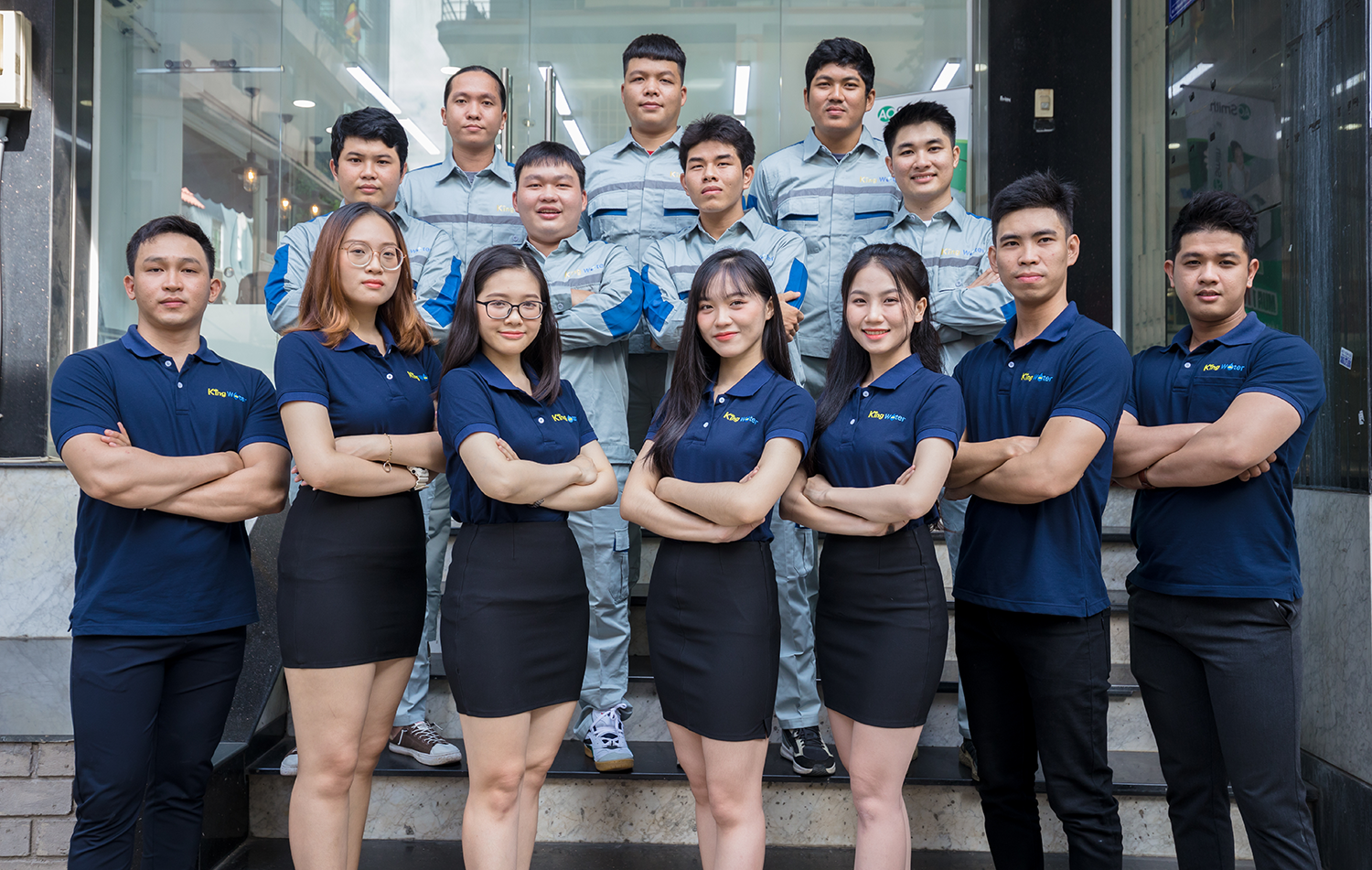 Đội ngũ kỹ thuật chuyên sâu, được đào tạo bài bản