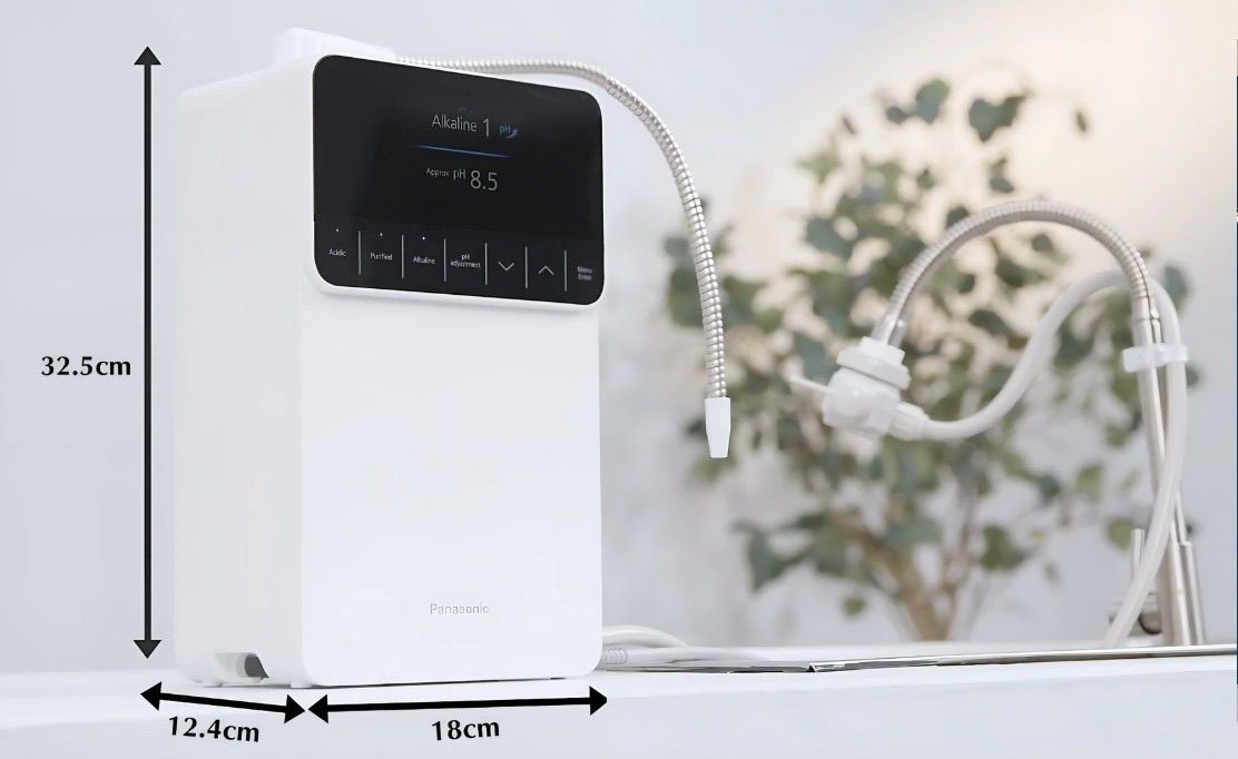 Máy lọc nước ion kiềm Nhật Bản Panasonic TK-AS700 ghi điểm bởi thiết kế nhỏ gọn