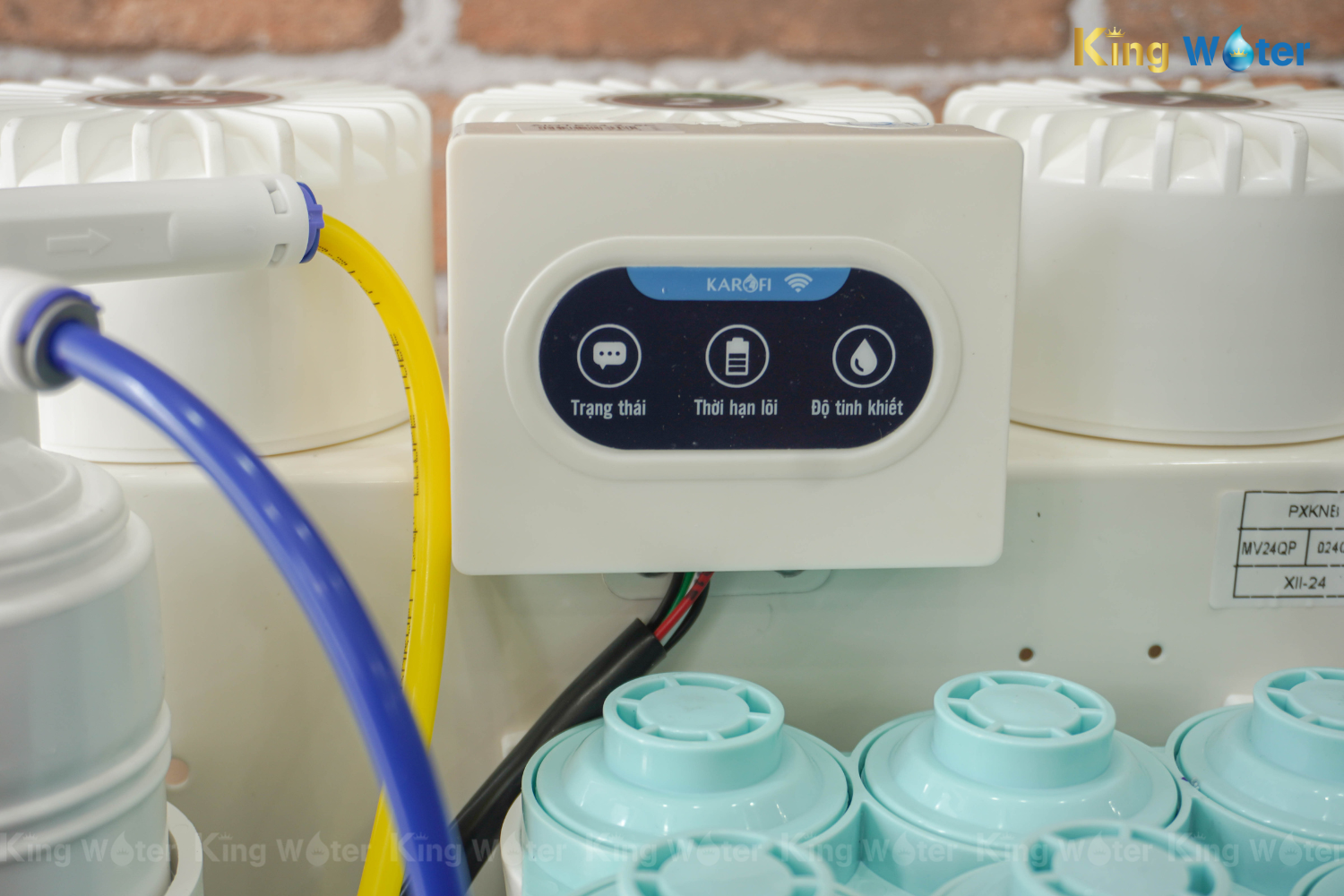 Màn hình hiển thị thông minh trên máy lọc nước Karofi KAQ-U95