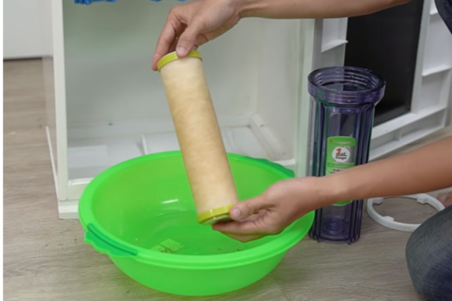 Để màng lọc Vortex đạt được độ bền tối đa 3 năm như cam kết, bạn cần nhớ thay lõi lọc thô