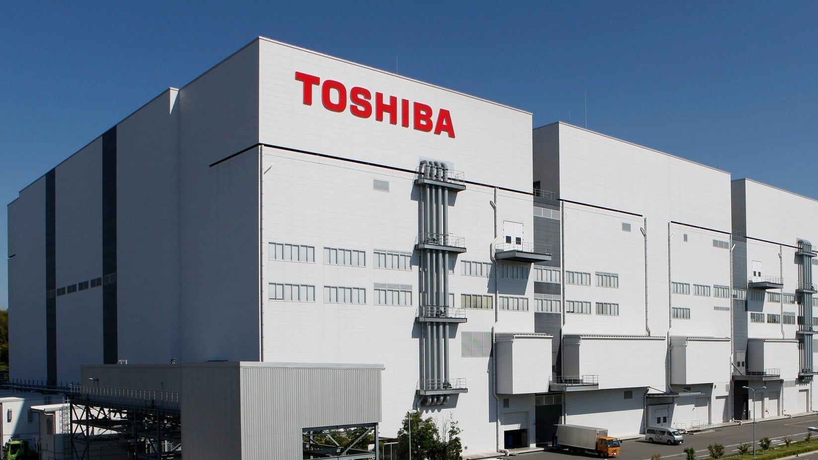 Máy làm nóng lạnh Toshiba – Thương hiệu Nhật, bền bỉ theo thời gian