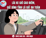 Kinh nghiệm lái xe ô tô trong thành phố đông đúc, giờ cao điểm an toàn