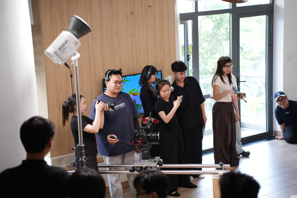 FEELING MEDIA hỗ trợ đồ án sinh viên: Tạo nên TVC quảng cáo ấn tượng