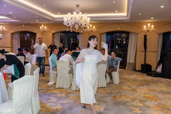 Hình ảnh khách tham dự tại sự kiện doanh nghiệp