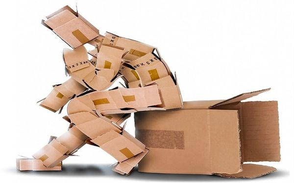 The History of Corrugated Cardboard – From Simple Paper to Global Packaging Powerhouse