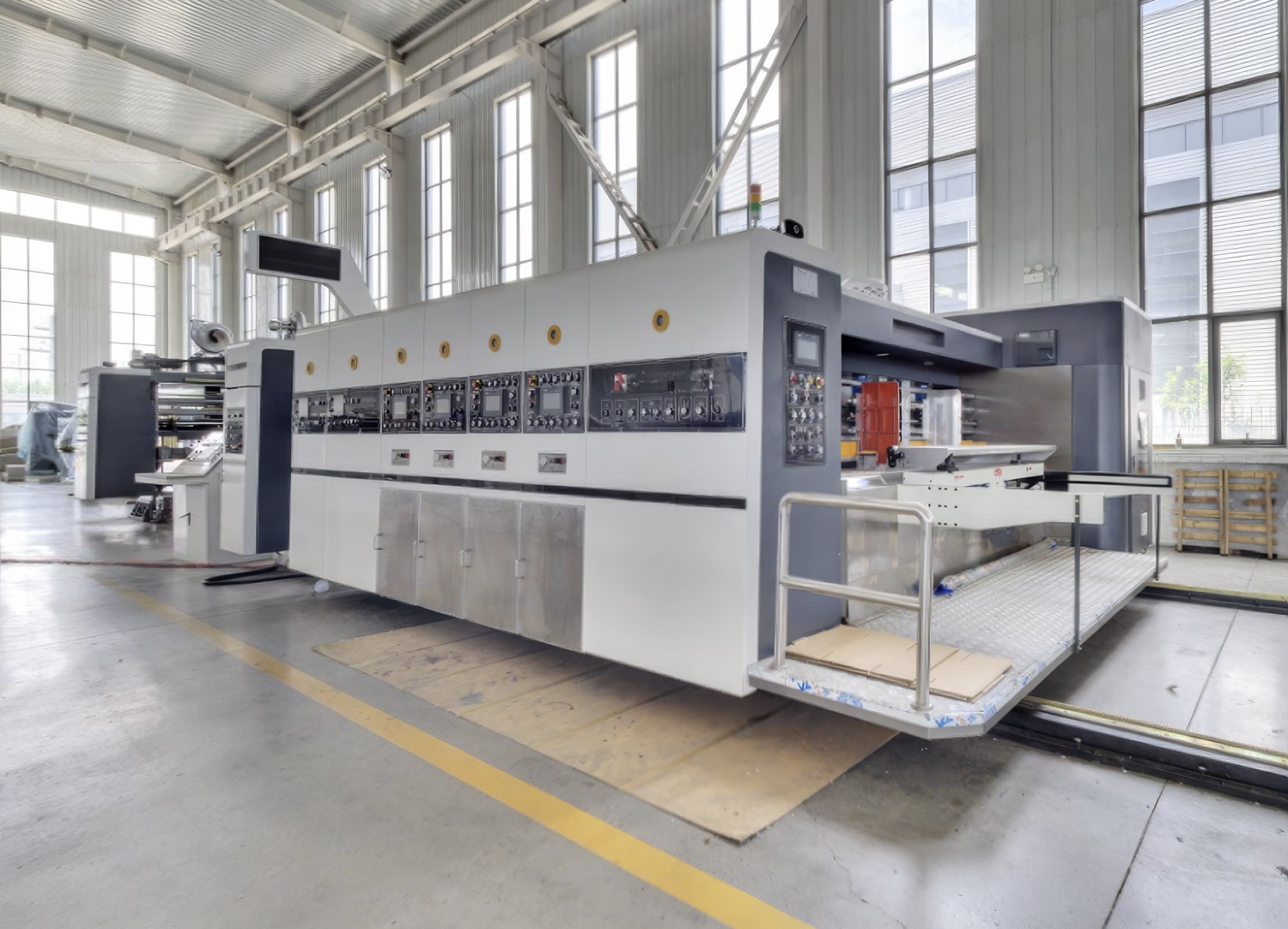 Vacuum Transfer Fully Automatic Servo Flexo Printer Folder Gluer – The Heart of Modern Corrugated Packaging Technology Model NDVT-925FFG and NDVT-1224FFG