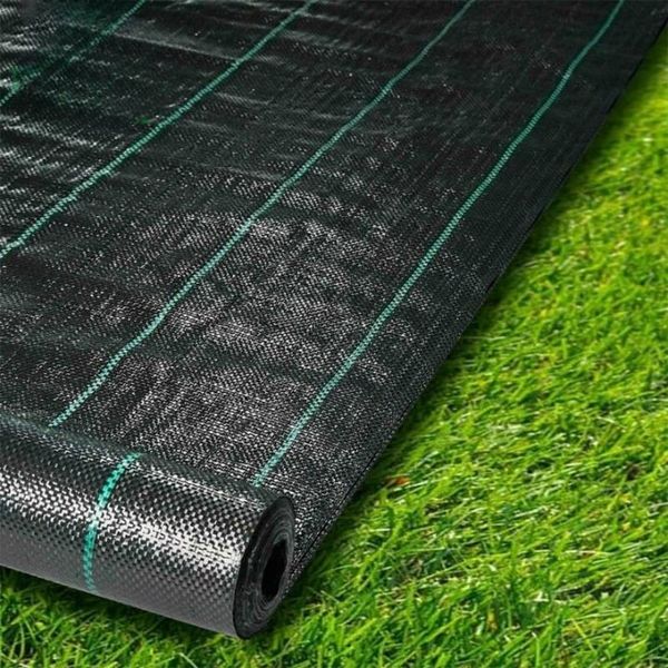 Vì Sao Trang Trại Hiện Đại Ưu Tiên Sử Dụng Bạt Chống Cỏ Dại?