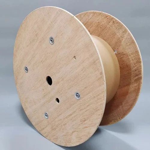 Nguyên Nhân & Cách Khắc Phục Bobbin Gỗ Nứt, Gãy Khi Quấn Cáp