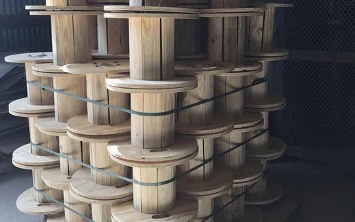 Bobbin Gỗ Có Chịu Được Mưa Và Độ Ẩm Khi Vận Chuyển Không?