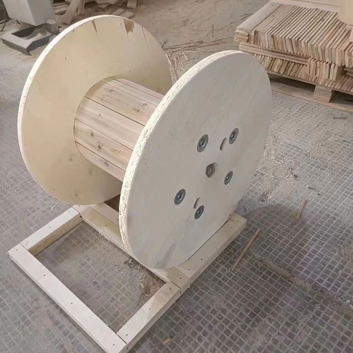 Cấu Tạo Bobbin Gỗ Và Những Yếu Tố Ảnh Hưởng Đến Độ Bền