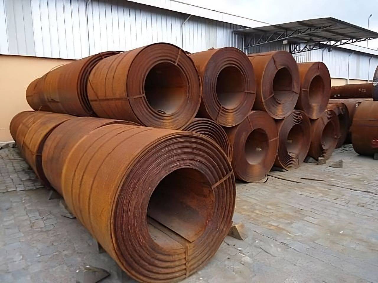 Vì Sao Cuộn Thép Vẫn Bị Rỉ Dù Đã Dùng Màng VCI?