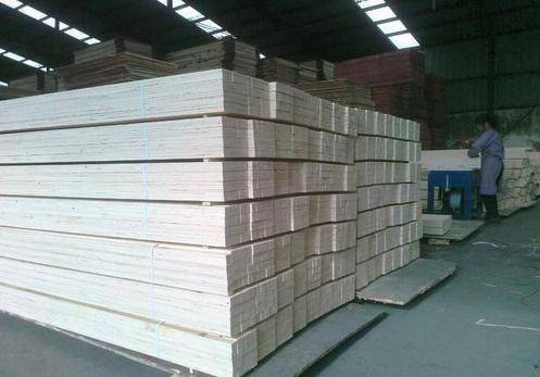 5 Lý Do Doanh Nghiệp Nên Chọn LVL Plywood Cho Bao Bì Công Nghiệp