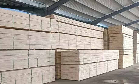 Vì Sao LVL Plywood Được Ưa Chuộng Trong Đóng Gói Xuất Khẩu?