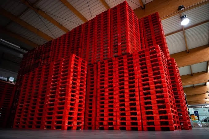 Pallet PECO Có Cần Xử Lý ISPM 15 Khi Xuất Khẩu?