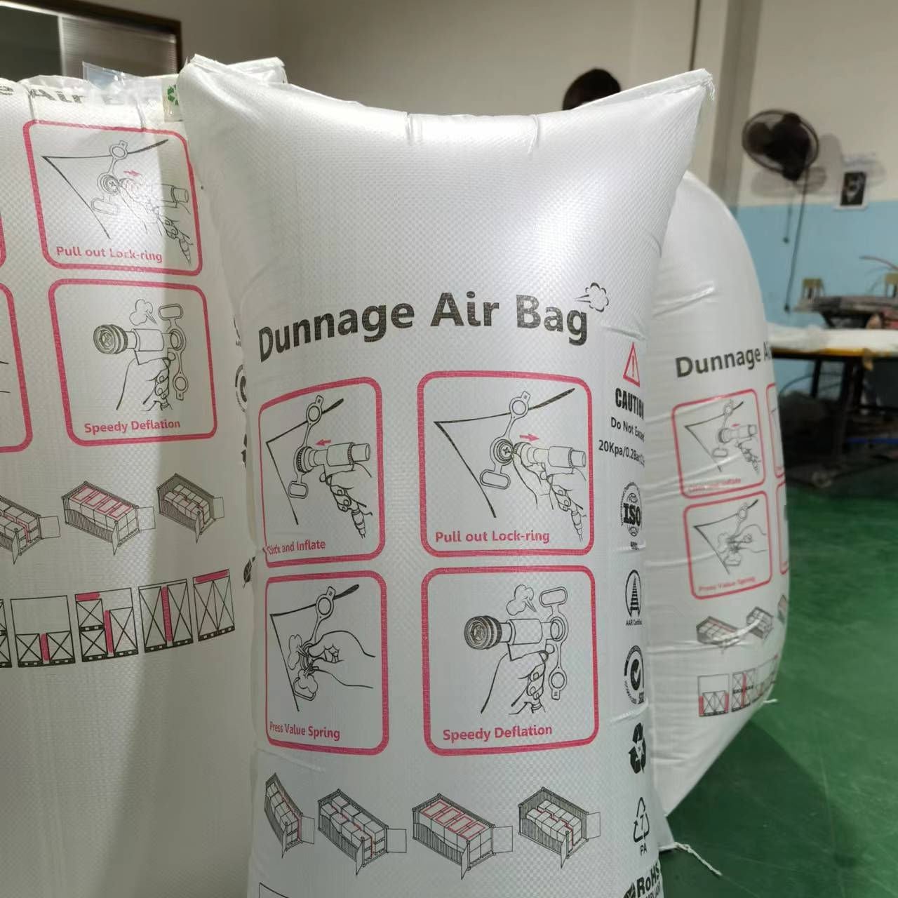 Túi Khí Chèn Hàng Hiệu Quả Bảo Vệ Hàng Hóa Vượt Trội