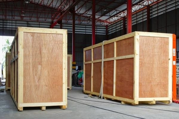 đóng kiện gỗ tại KCN