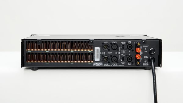 Đẩy 2 kênh dbacoustic KD1200Plus