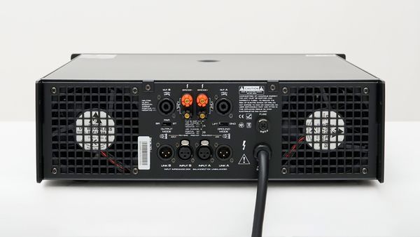 Đẩy 2 kênh dBacoustic KD1500Plus