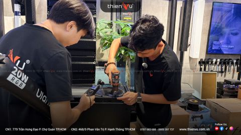Mổ Bụng Loa Bose Showtime SK10: Chi Tiết Linh Kiện & Đánh Giá Thực Tế