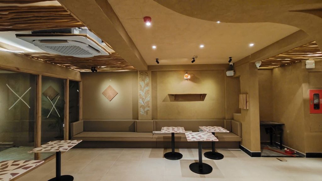 giai-phap-am-thanh-quan-cafe-loa-ams-sono-155-amt-6-esp