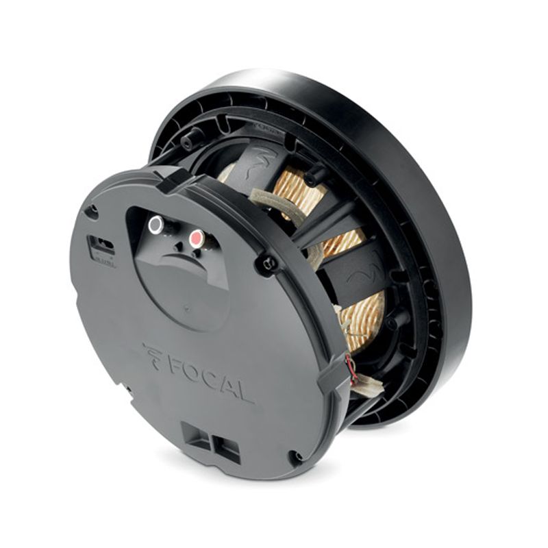 loa-am-tran-Focal-300-ICW8-chinh-hang