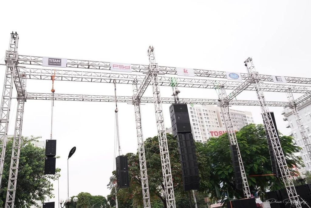 am-thanh-trien-lam-plase-show-2022