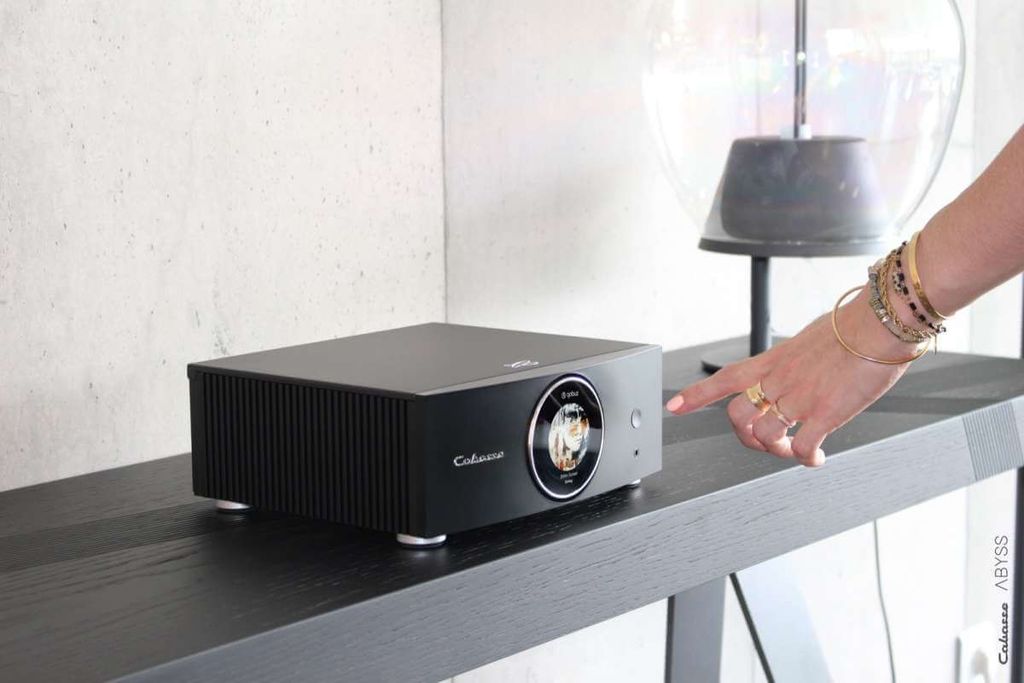 ampli-tich-hop-dac-cabasse-abyss