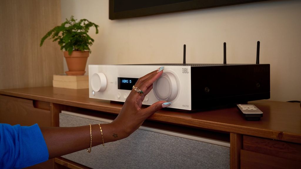amply-jbl-MA710