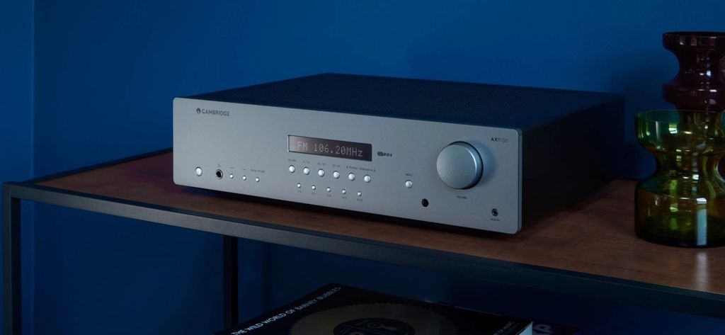 amply nghe nhac cambridge audio axr100