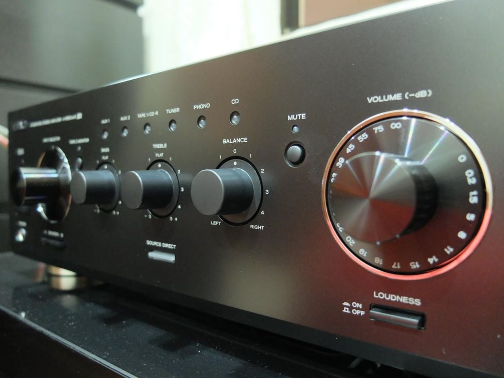 amply-xem-phim-teac-a-r650mkii-chinh-hang-hien-dai