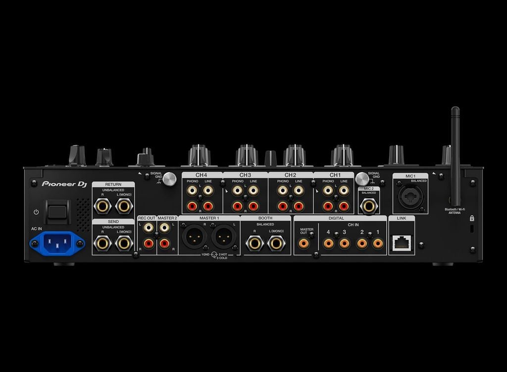ban-dj-pioneer-djm-a9-chinh-hang-gia-tot