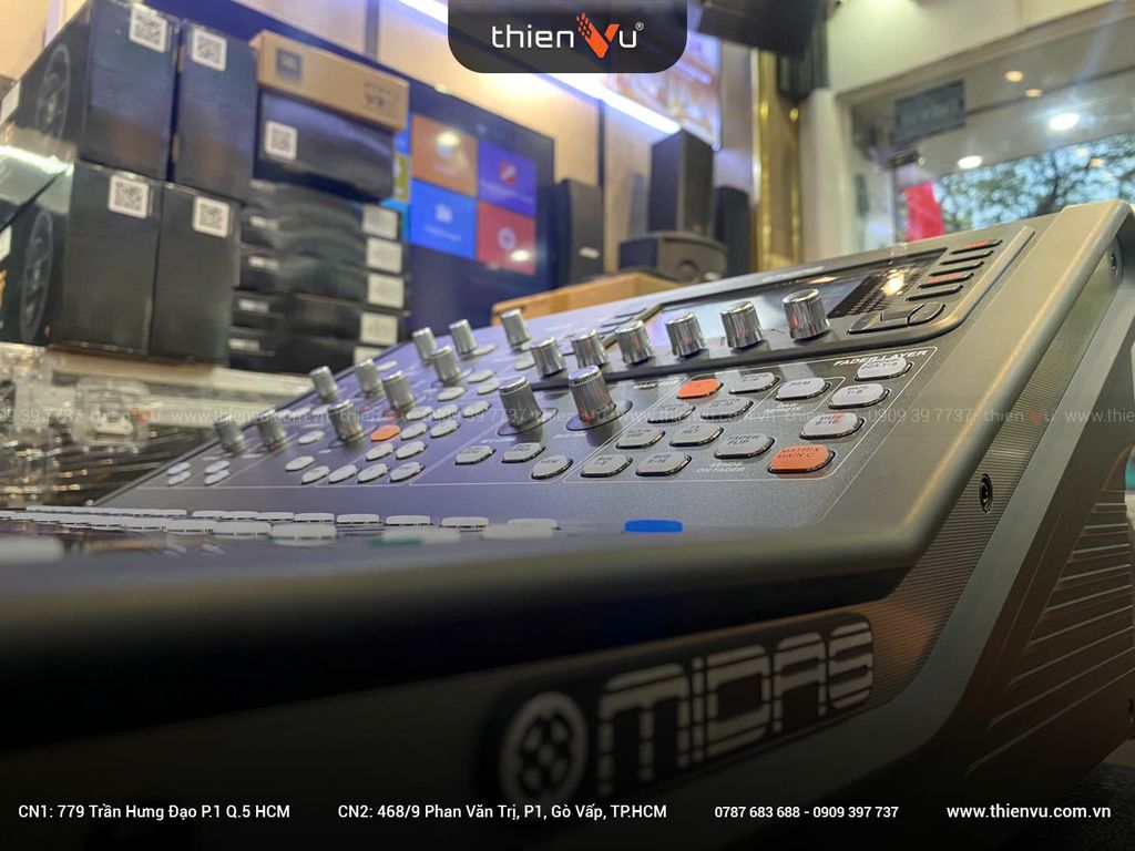 ban-mixer-midas-m32r-chinh-hang-gia-tot