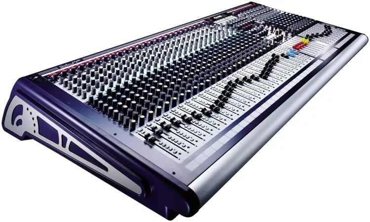 ban-mixer-soundcraft-gb4-40h-console-moi-nhat