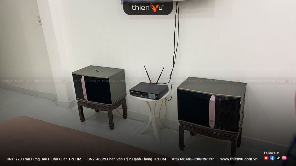 bo-loa-karaoke-hay-jbl-ki512chinh-hang-my