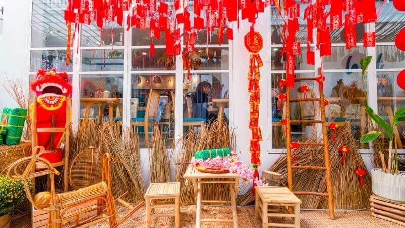 cach-trang-tri-tet-cafe-2023-an-tuong