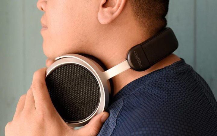 chat-am-tai-nghe-HiFiMan-HE400SE