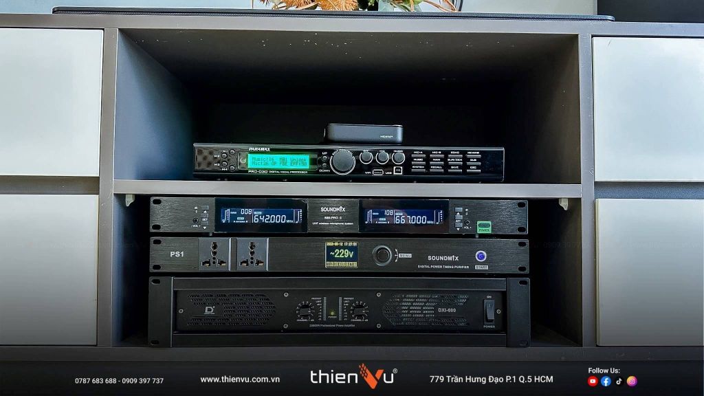 cuc-day-cong-suat-2-kenh-dmx-dxi-600-chinh-hang