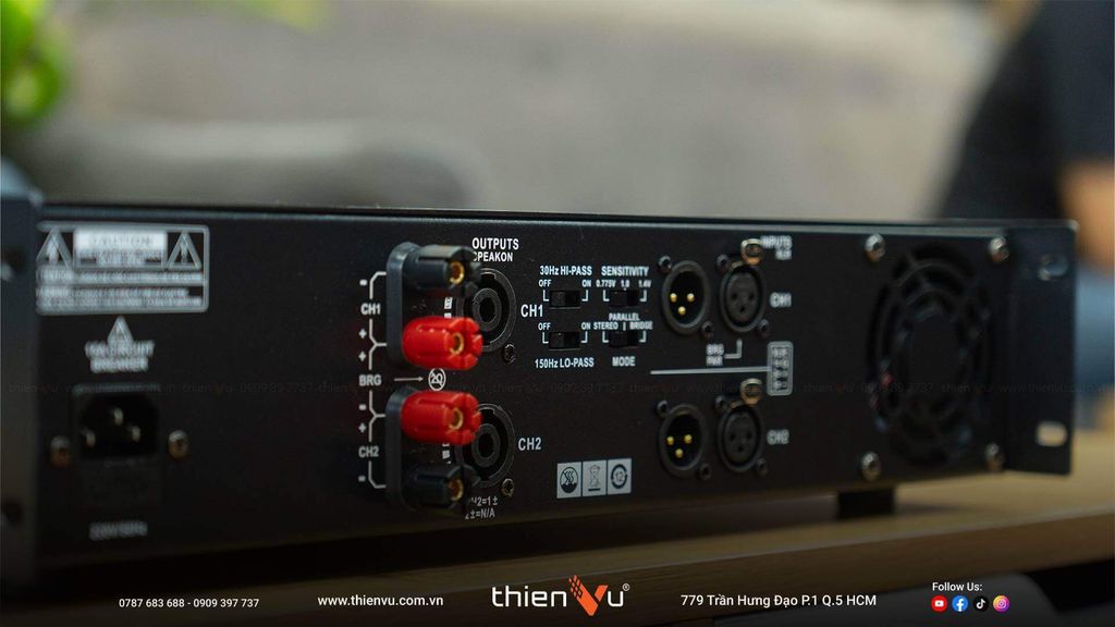 dan-am-thanh-karaoke-gia-dinh-se-audiotechnik-k-12i-manh-me